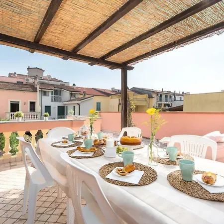 Villino Lola * В'яреджо