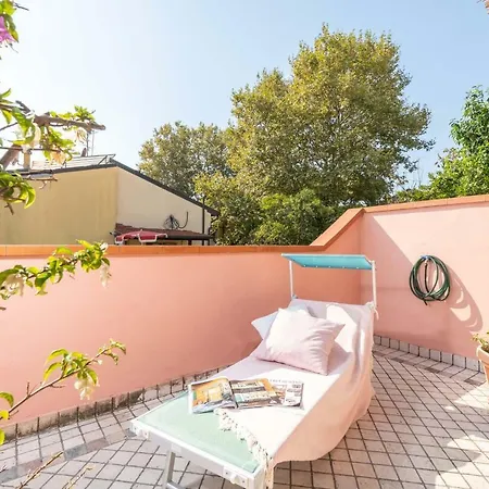 Villino Lola * В'яреджо