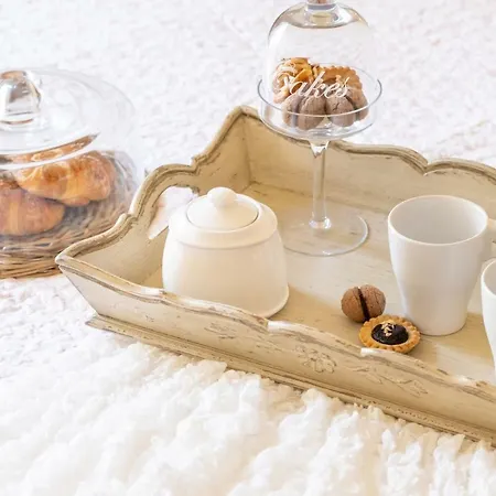 Будинок відпочинку Villino Lola В'яреджо