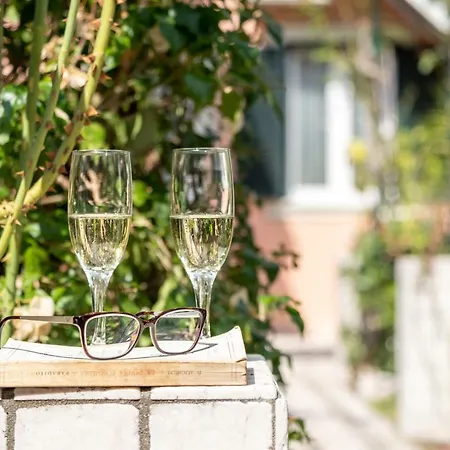 Villino Lola В'яреджо