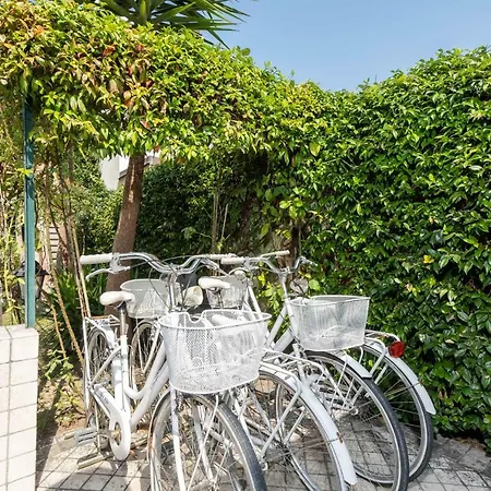 Villino Lola Viareggio